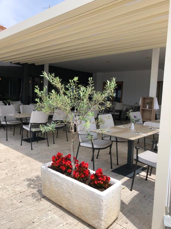 Sangulin Palace V Biograd Na Moru Extérieur photo